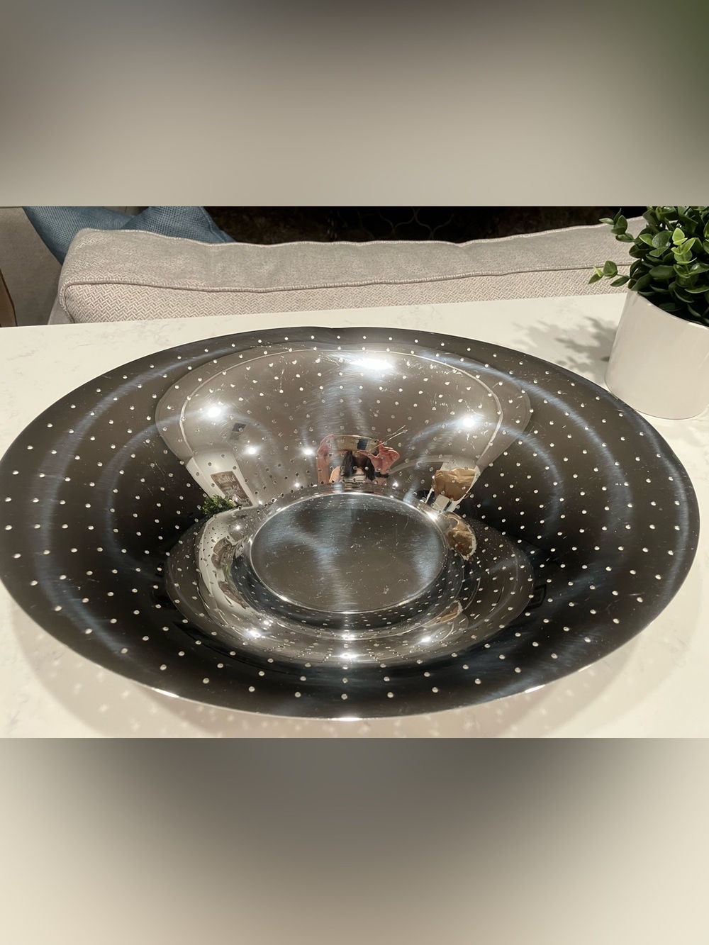 Alessi Amfitheatrof FA01 Oval Perforated Fruit Bowl – Italy 2000